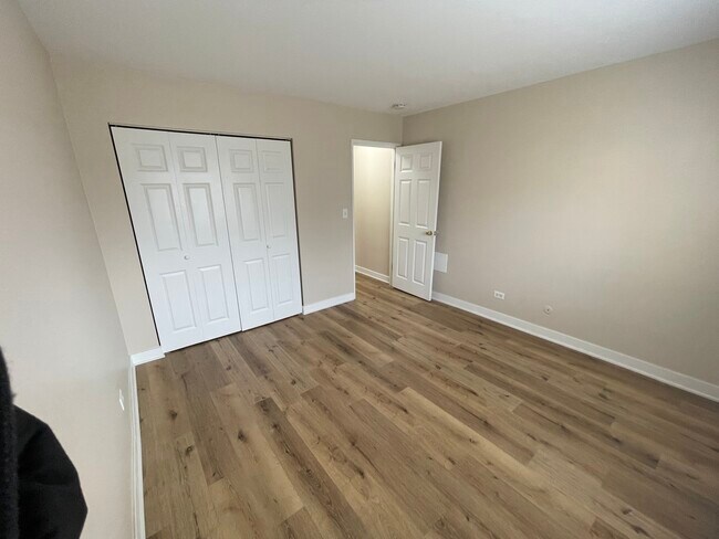 Building Photo - 535 S Cleveland Ave