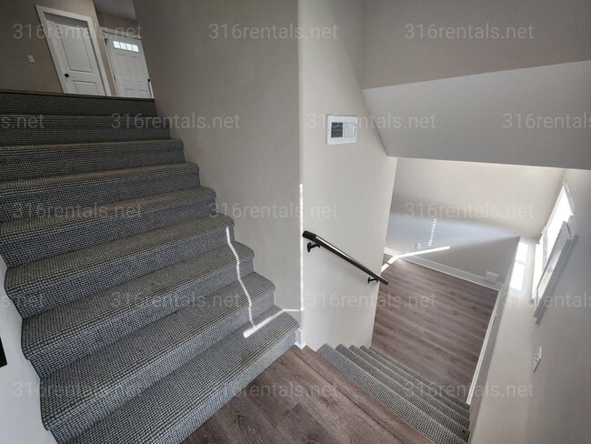 Building Photo - 5258 N Plumthicket St