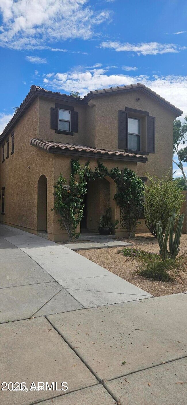 Building Photo - 21147 E Avenida Del Valle