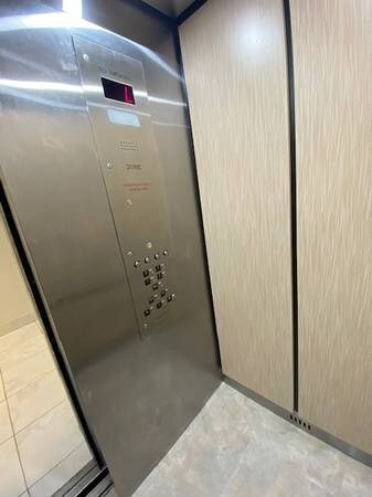 Building Photo - 30 2nd St