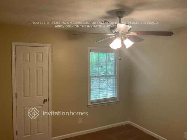 Building Photo - 5615 Princeton Oaks Dr