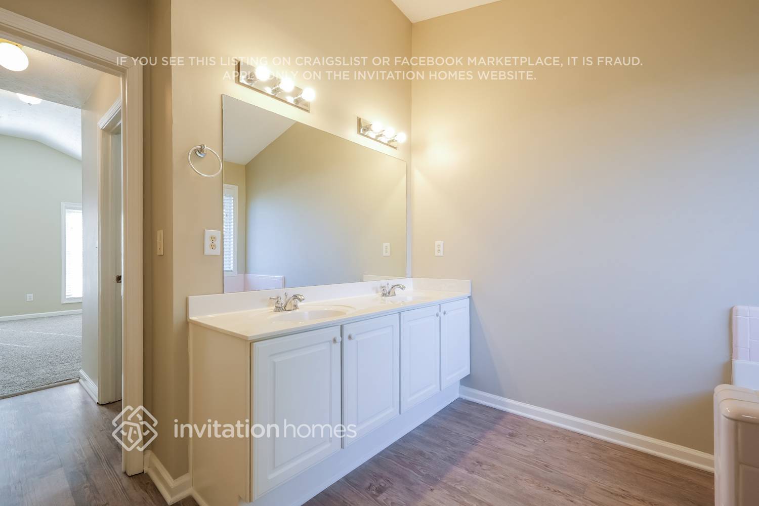 Building Photo - 890 Madison Chase Way