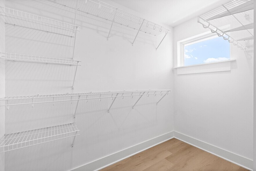 Building Photo - 1433 Stockyard Pl