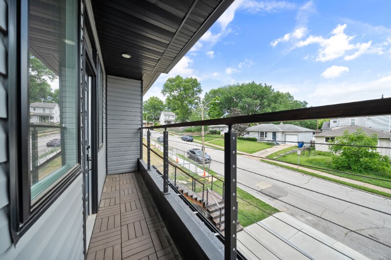 Building Photo - 1629 Forest Ave