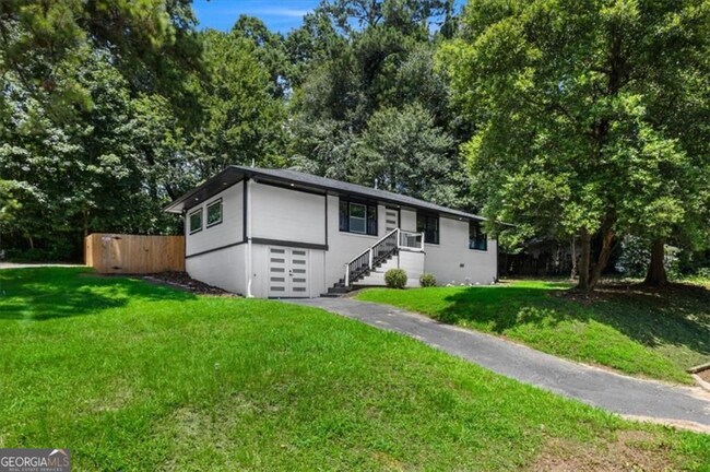 Building Photo - 1994 Brenda Dr