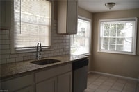 Building Photo - 3719 Riedham Rd