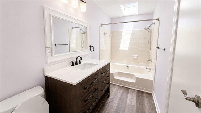 Building Photo - 1235 Grayland Hills Dr