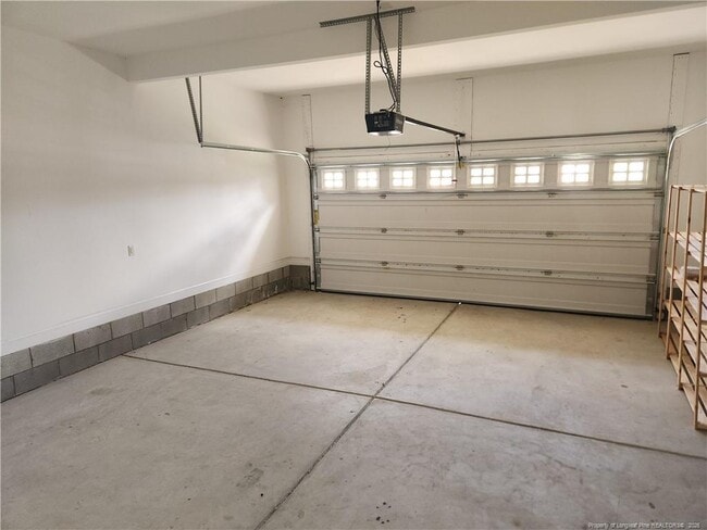 Building Photo - 804 Misty Meadow Ln