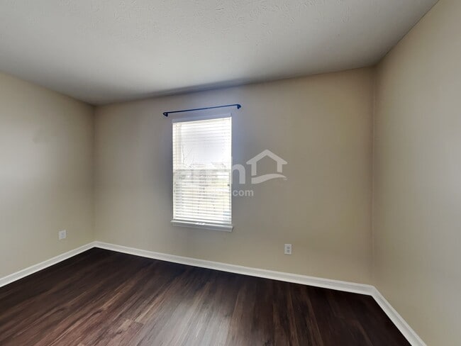 Building Photo - 551 Grabill Dr