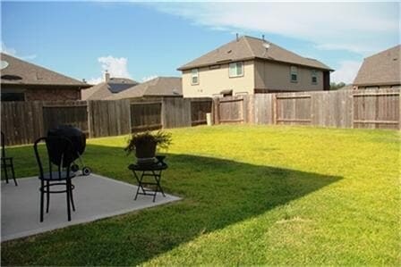 Building Photo - 24135 McKinzie Ridge Dr