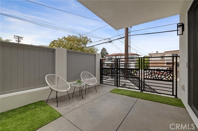 Building Photo - 201 S Juanita Ave