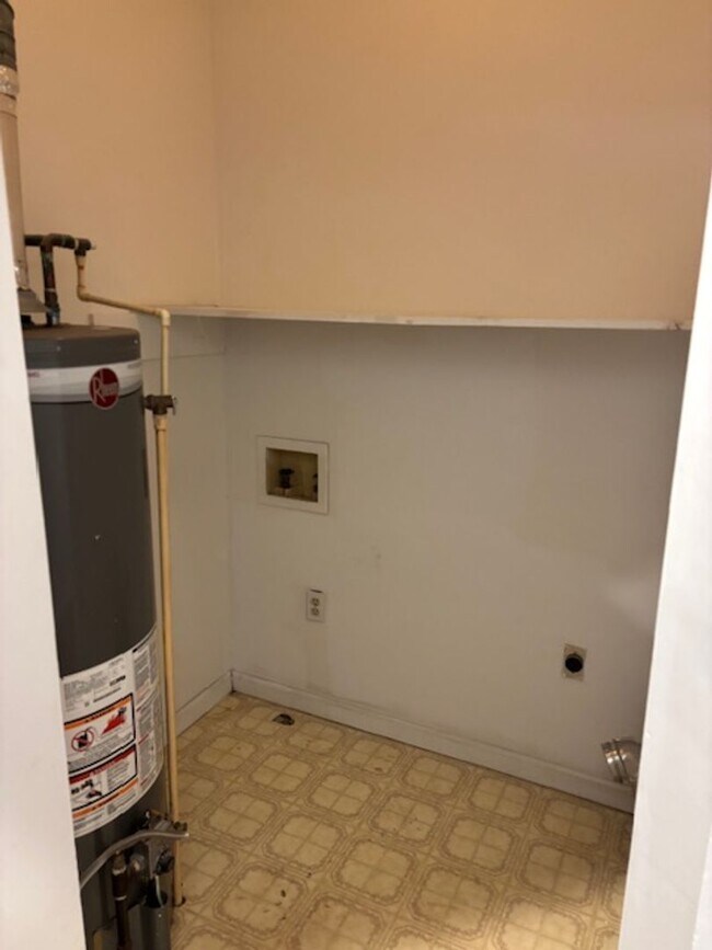 Building Photo - The Ideal Space to Balance Life, Work and Play.