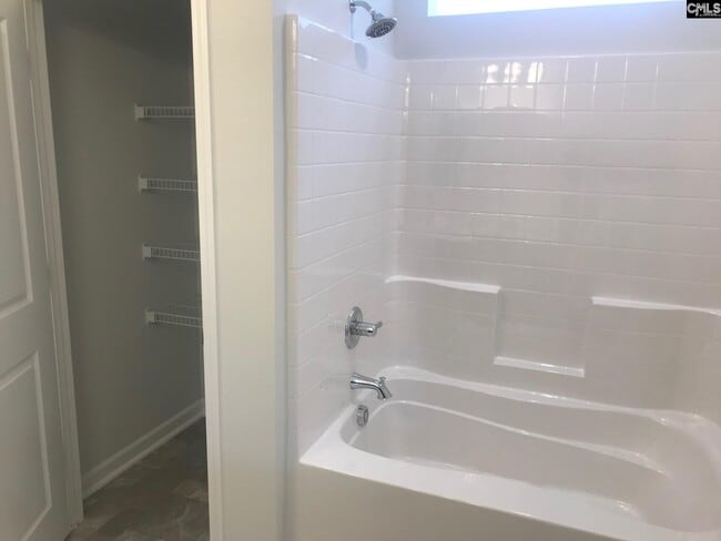 Building Photo - 1355 Tamarind Ln