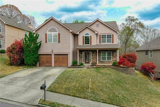 Building Photo - 420 Rockbass Rd