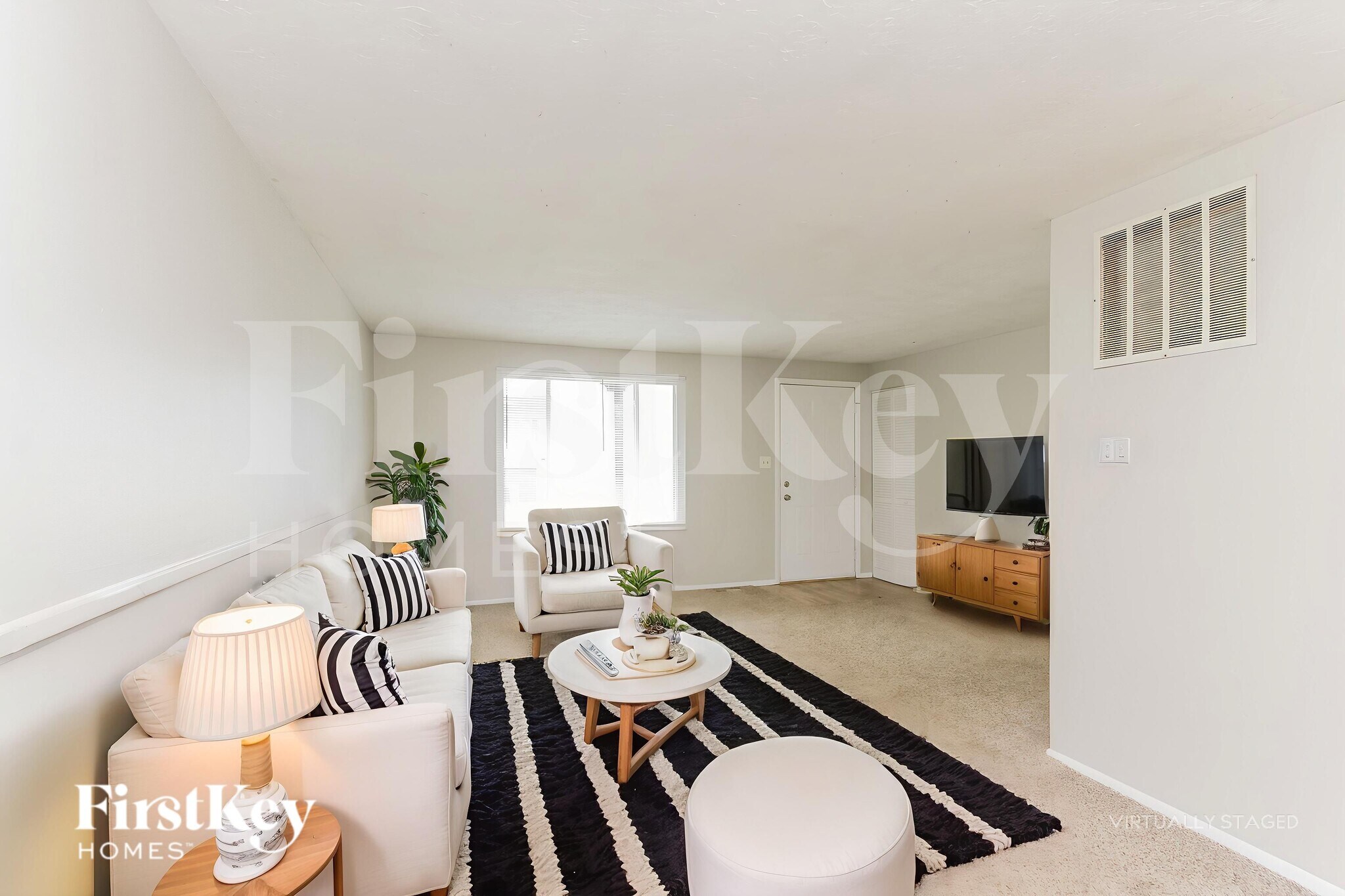 Building Photo - 5901 Pemberly Dr