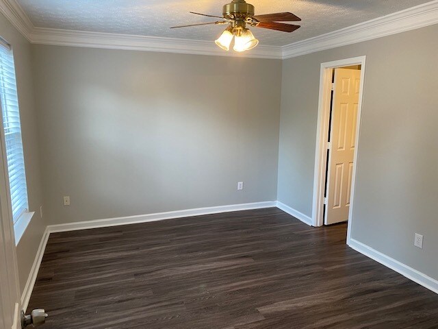 Building Photo - 3014 Majestic Park Ct