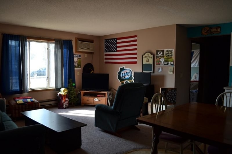 Building Photo - 216 West Ave