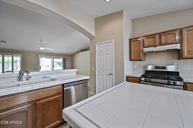 Building Photo - 9222 E Crystal Dr