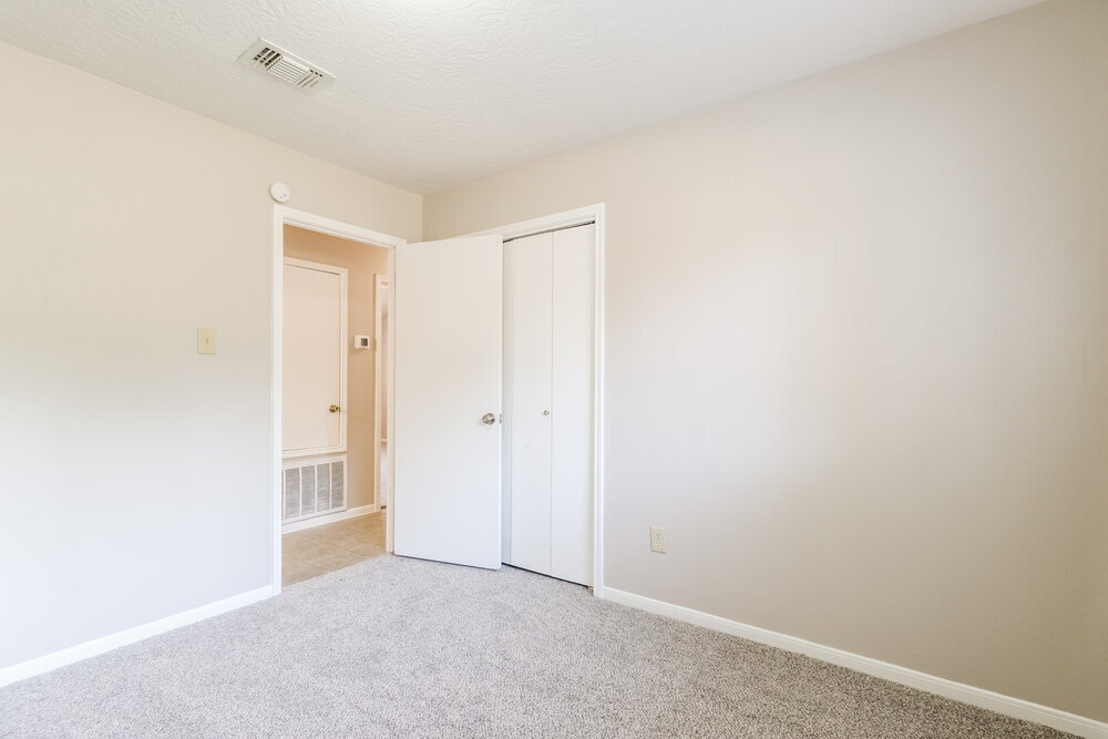 Building Photo - 4015 Adonis Dr