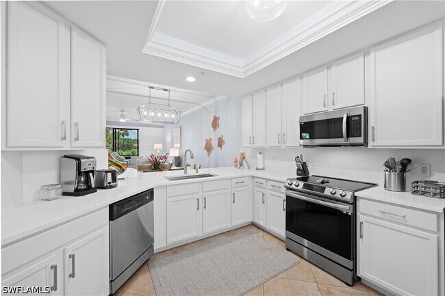 Building Photo - 9844 Venezia Cir