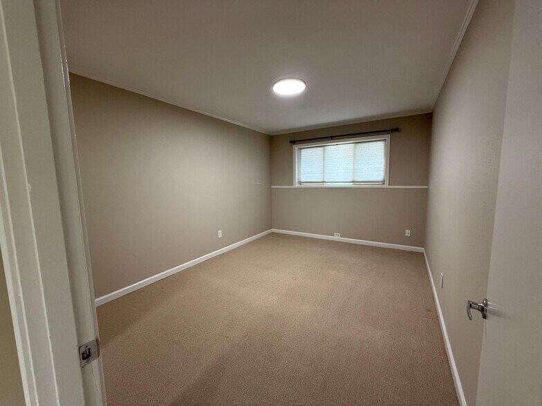 Bedroom 205 - 1045 E 10th St