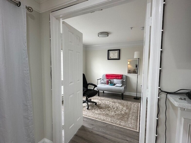 Building Photo - 12020 Amber Ridge Cir