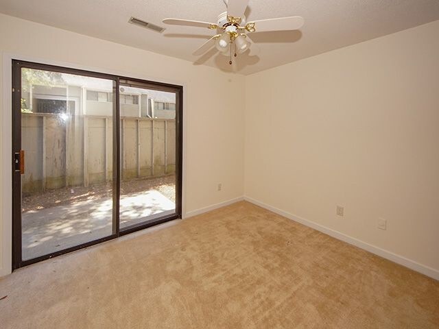Building Photo - 2311 Treescape Drive Apt 2