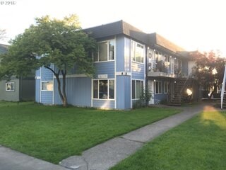Primary Photo - 1917 33rd Ave