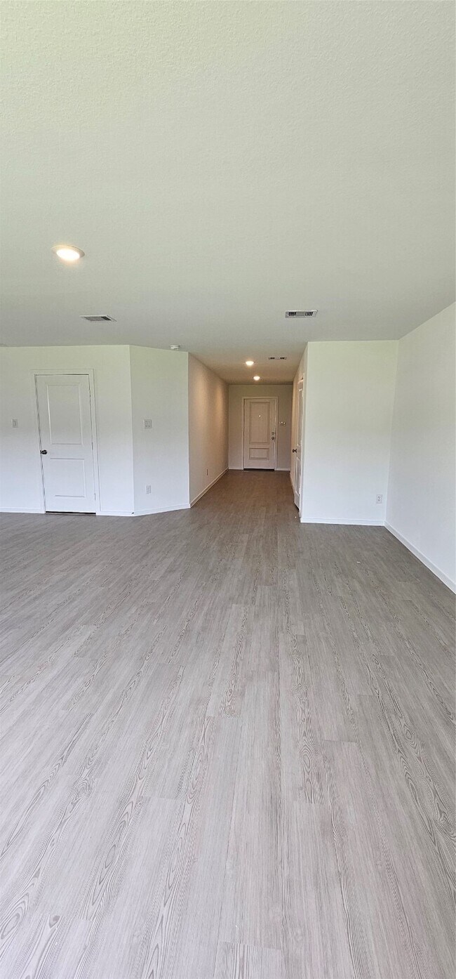 Building Photo - 21310 Offida Ln