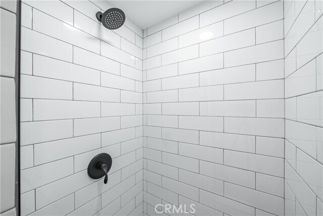 Building Photo - 25712 Le Parc