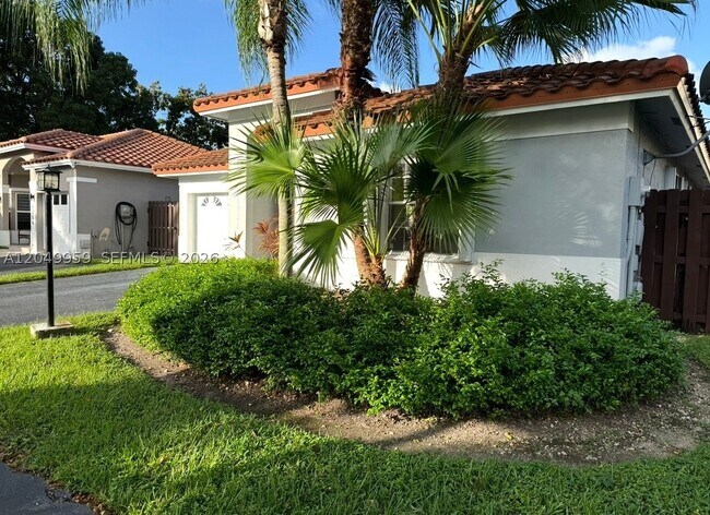 Building Photo - 5758 NW 97th Pl