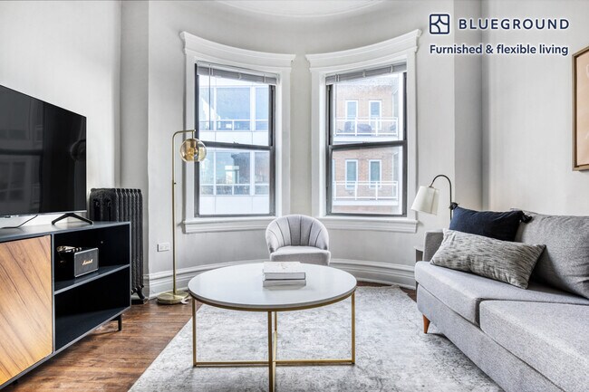 Primary Photo - 1000 W Dakin St