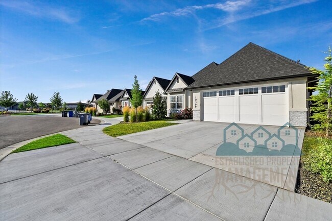 Building Photo - 10399 W Bell Fountain Dr