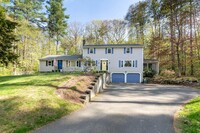 Building Photo - 11 Beebe Ln