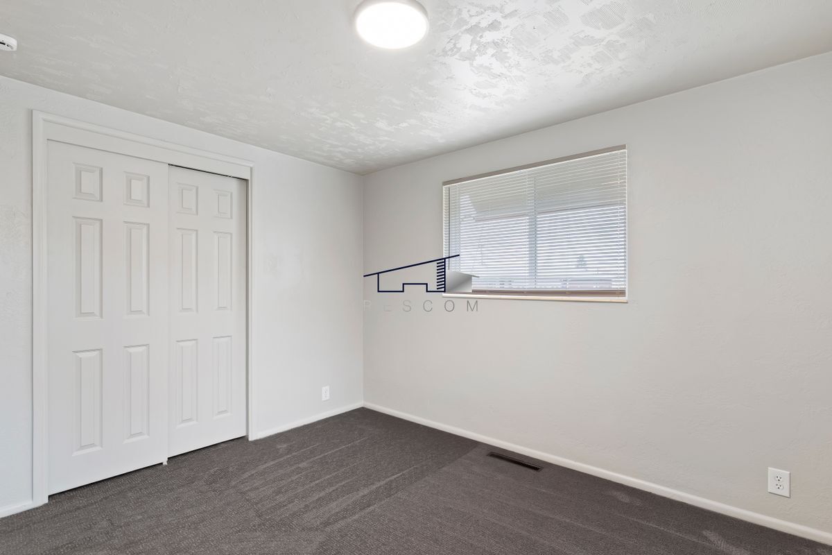 Building Photo - 138 Lynnwood Dr