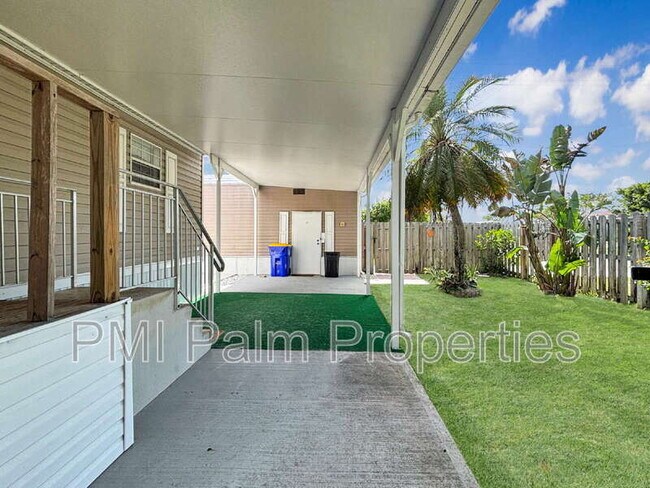 Building Photo - 7568 SE Swan Ave