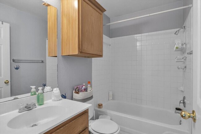 Building Photo - 403 Paso Fino Cove