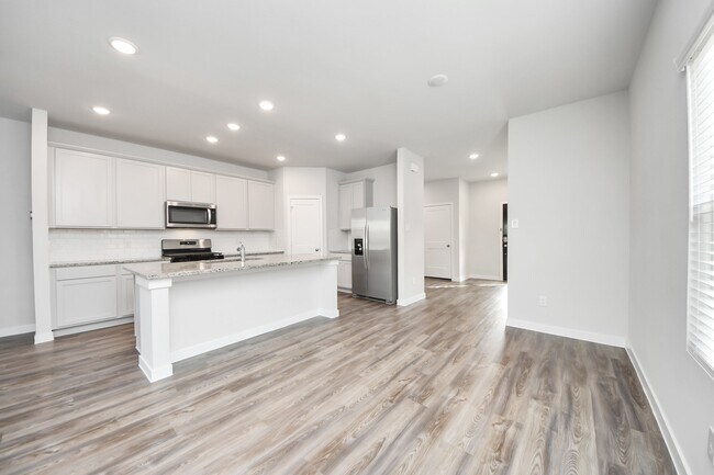 Building Photo - 5819 Blue Grama Dr