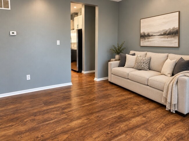 Building Photo - 6 Gallant Fox Lane