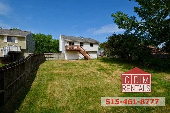 Building Photo - Great Home in Altoona!