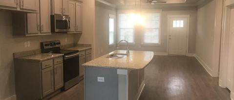 Building Photo - 456 Pemberton Ln