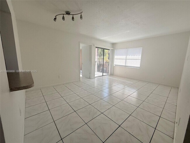 Building Photo - 6515 W 27th Ct