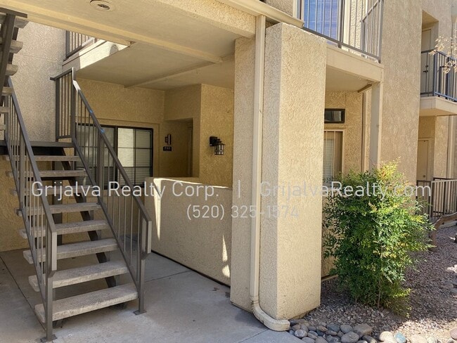 Building Photo - 1200 E River Rd