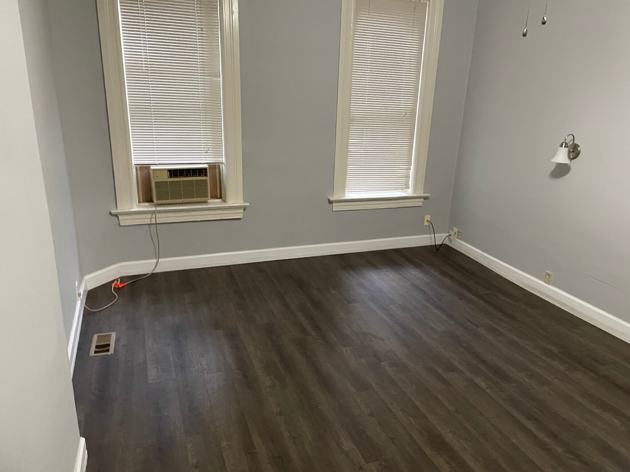 Building Photo - 5154 Waterman Blvd