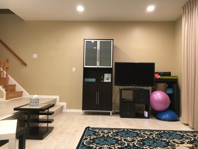 Building Photo - 2108 S Quincy St