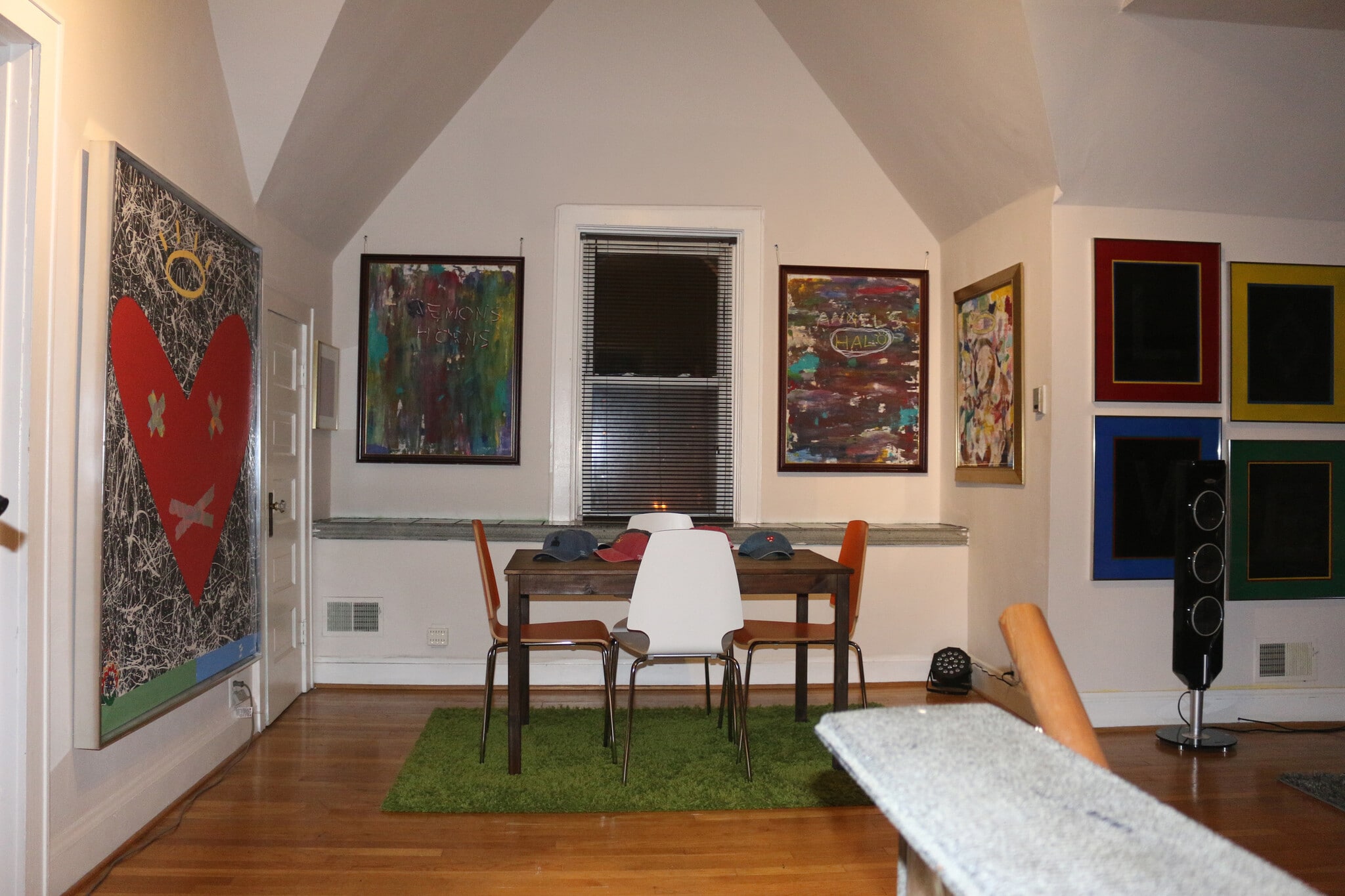 Building Photo - 707 E Brady St