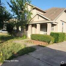 Building Photo - 2341 Bluffstone Dr