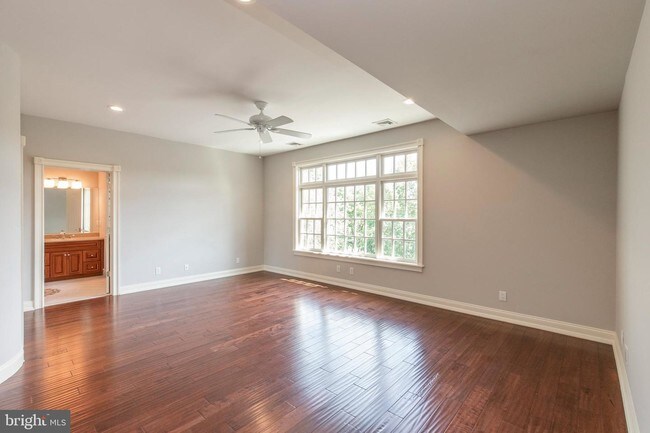 Building Photo - 2115 Pony Trail Dr