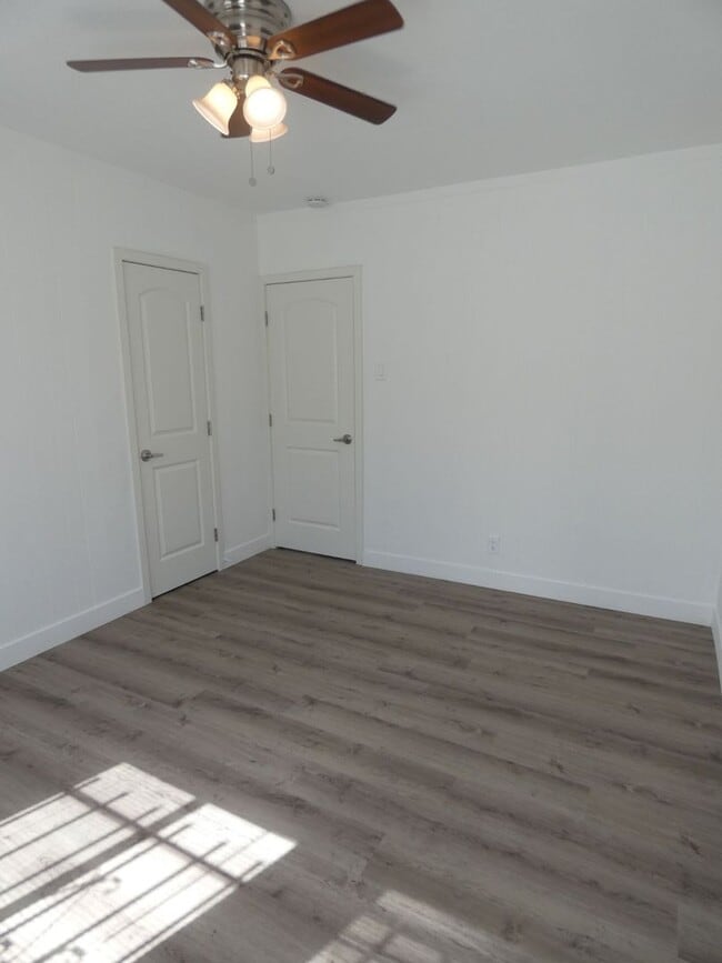 Building Photo - ***COMING SOON***$500 OFF 1ST MONTH*** SPA...