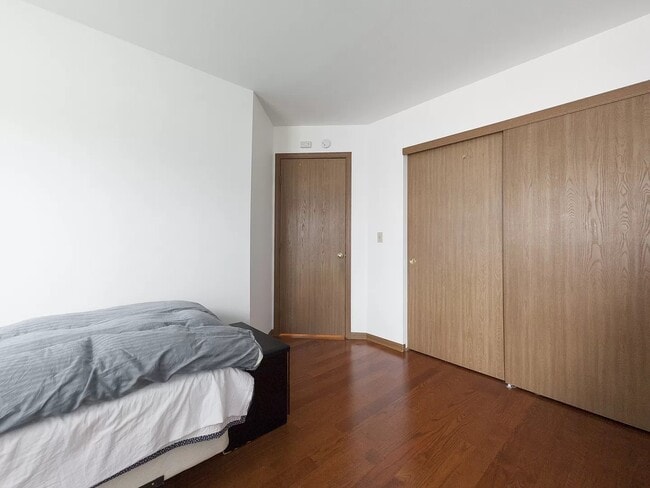 Building Photo - 4902 Turnberry Dr